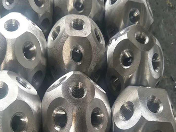 晋中螺栓球网架杆件制作