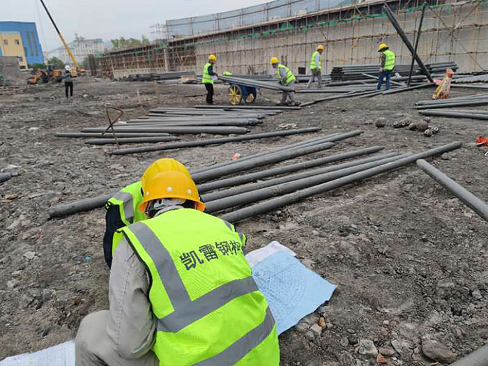 晋中螺栓球网架结构